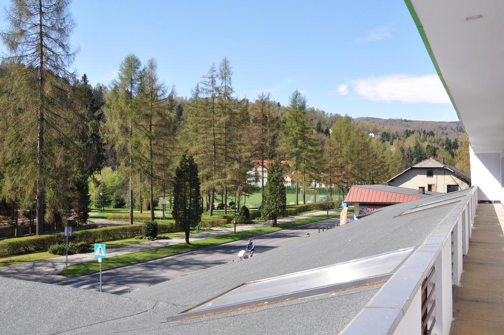 Pokoje Beskid ブレンナ エクステリア 写真